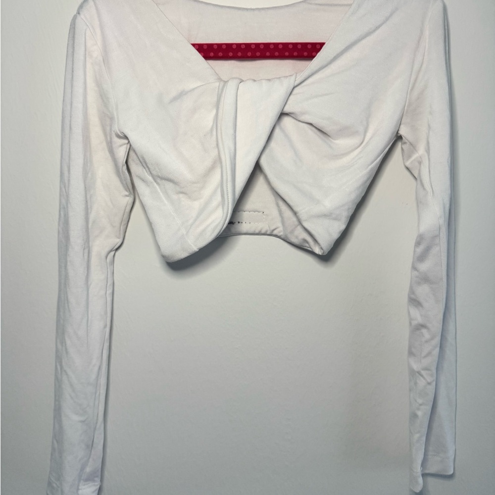 Stylish White Twist Front Crop Top